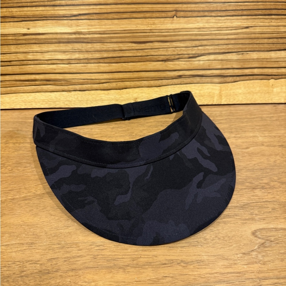 Lululemon Black Camo Fast Paced Visor O/S - Picture 2 of 5